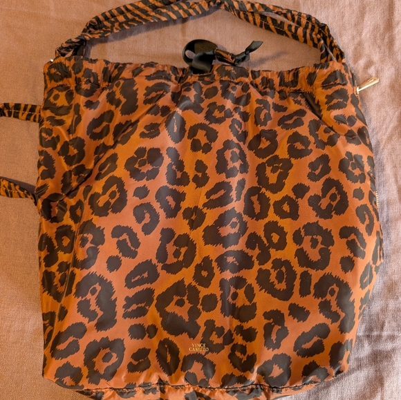 Vince Camuto Handbags - Vince Camuto Harlo Leopard Print Tote Bag/Backpack